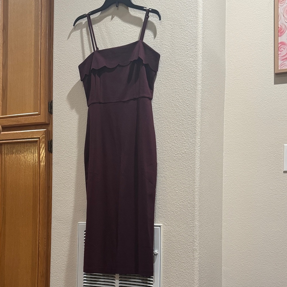 Chic Plum Midi Dress